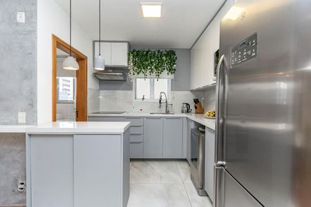 Apartamento à venda com 122m², 2 quartos e sem vaga Apartamento à venda com 122m², 2 quartos e sem vagaCozinha