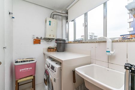 Apartamento à venda com 122m², 2 quartos e sem vaga Apartamento à venda com 122m², 2 quartos e sem vagaÁrea de serviço