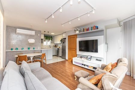Apartamento à venda com 122m², 2 quartos e sem vaga Apartamento à venda com 122m², 2 quartos e sem vagaSala