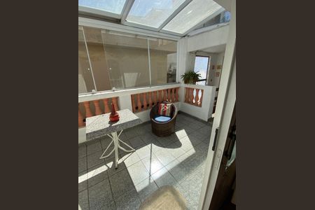 Casa para alugar com 206m², 3 quartos e 2 vagas Casa para alugar com 206m², 3 quartos e 2 vagasÁrea externa