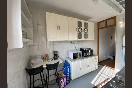 Apartamento à venda com 54m², 2 quartos e 1 vaga Apartamento à venda com 54m², 2 quartos e 1 vagaCozinha