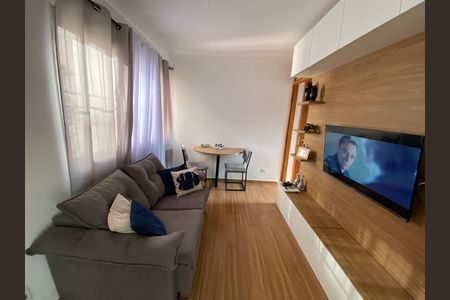 Apartamento à venda com 54m², 2 quartos e 1 vaga Apartamento à venda com 54m², 2 quartos e 1 vagaSala