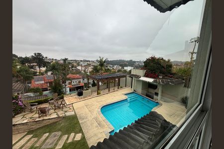 Casa para alugar com 900m², 6 quartos e 6 vagas Casa para alugar com 900m², 6 quartos e 6 vagasVista da Sacada