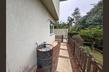 Casa para alugar com 900m², 6 quartos e 6 vagas Casa para alugar com 900m², 6 quartos e 6 vagasQuintal