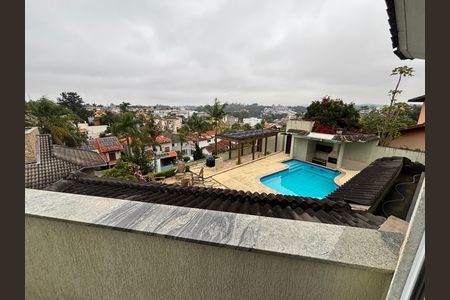 Casa para alugar com 900m², 6 quartos e 6 vagas Casa para alugar com 900m², 6 quartos e 6 vagasVista da Sacada