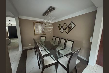 Casa para alugar com 900m², 6 quartos e 6 vagas Casa para alugar com 900m², 6 quartos e 6 vagasSala de Jantar