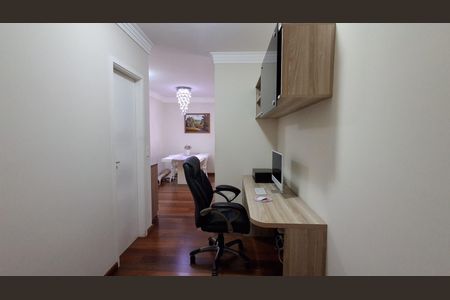 Apartamento para alugar com 123m², 3 quartos e 3 vagas Apartamento para alugar com 123m², 3 quartos e 3 vagasEscritório
