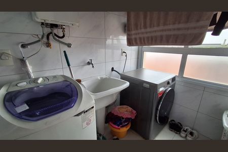 Apartamento para alugar com 123m², 3 quartos e 3 vagas Apartamento para alugar com 123m², 3 quartos e 3 vagasÁrea de Serviço