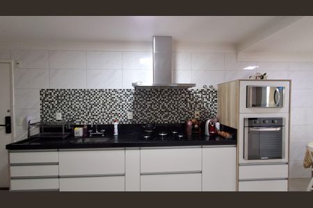 Apartamento para alugar com 123m², 3 quartos e 3 vagas Apartamento para alugar com 123m², 3 quartos e 3 vagasCozinha