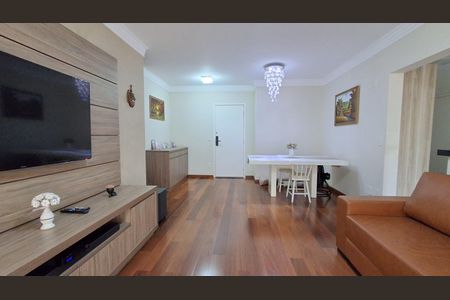 Apartamento para alugar com 123m², 3 quartos e 3 vagas Apartamento para alugar com 123m², 3 quartos e 3 vagasSala
