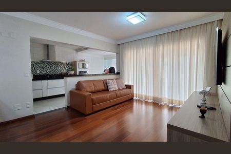 Apartamento para alugar com 123m², 3 quartos e 3 vagas Apartamento para alugar com 123m², 3 quartos e 3 vagasSala