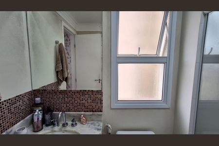 Apartamento para alugar com 123m², 3 quartos e 3 vagas Apartamento para alugar com 123m², 3 quartos e 3 vagasBanheiro Suíte 2