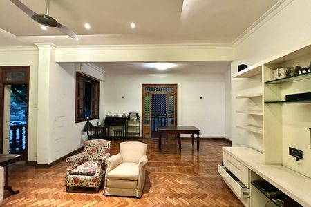 Apartamento à venda com 129m², 2 quartos e sem vaga