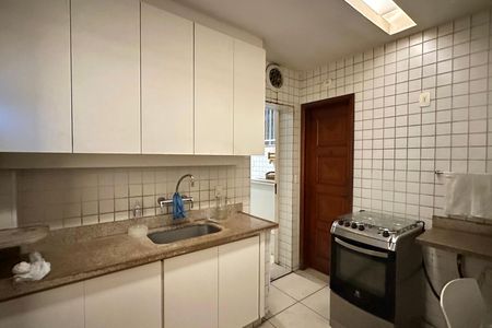 Apartamento à venda com 129m², 2 quartos e sem vaga