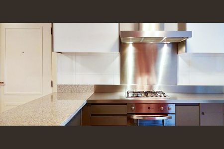 Apartamento à venda com 236m², 2 quartos e 5 vagas