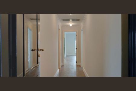 Apartamento à venda com 236m², 2 quartos e 5 vagas