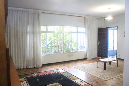 Sala de casa à venda com 3 quartos, 400m² em Santa Paula, São Caetano do Sul