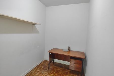 Casa à venda com 400m², 3 quartos e 4 vagas Casa à venda com 400m², 3 quartos e 4 vagasQuarto 3