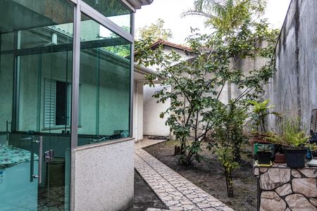 Casa à venda com 340m², 4 quartos e 4 vagas Casa à venda com 340m², 4 quartos e 4 vagasQuintal
