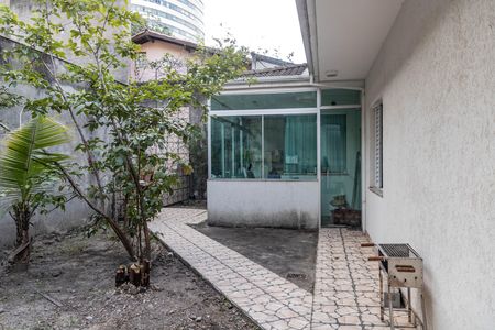 Casa à venda com 340m², 4 quartos e 4 vagas Casa à venda com 340m², 4 quartos e 4 vagasQuintal