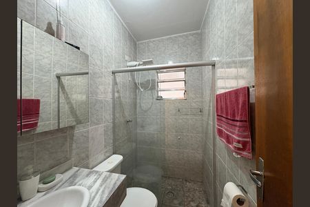 Casa à venda com 327m², 5 quartos e 2 vagas Casa à venda com 327m², 5 quartos e 2 vagasBanheiro 1 - Casa 1