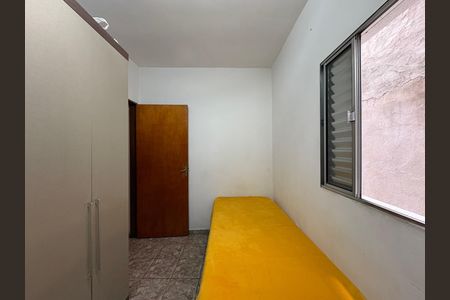 Casa à venda com 327m², 5 quartos e 2 vagas Casa à venda com 327m², 5 quartos e 2 vagasQuarto 3 - Casa 1