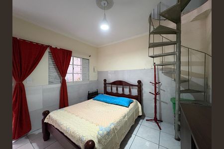 Casa à venda com 327m², 5 quartos e 2 vagas Casa à venda com 327m², 5 quartos e 2 vagasQuarto 1 - Casa 3