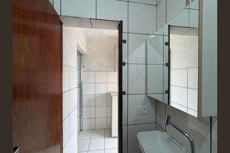 Casa à venda com 327m², 5 quartos e 2 vagas Casa à venda com 327m², 5 quartos e 2 vagasBanheiro 2 - Casa 1
