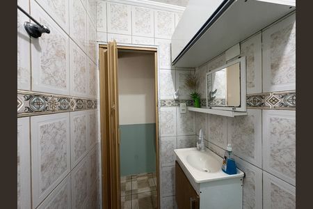 Casa à venda com 327m², 5 quartos e 2 vagas Casa à venda com 327m², 5 quartos e 2 vagasBanheiro 1 - Casa 3