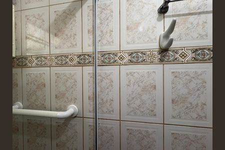 Casa à venda com 327m², 5 quartos e 2 vagas Casa à venda com 327m², 5 quartos e 2 vagasBanheiro 1 - Casa 3