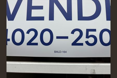 Casa à venda com 327m², 5 quartos e 2 vagas Casa à venda com 327m², 5 quartos e 2 vagasPlaca BALD-164