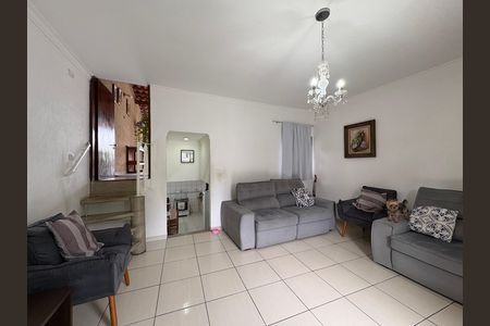 Casa à venda com 327m², 5 quartos e 2 vagas Casa à venda com 327m², 5 quartos e 2 vagasSala - Casa 1