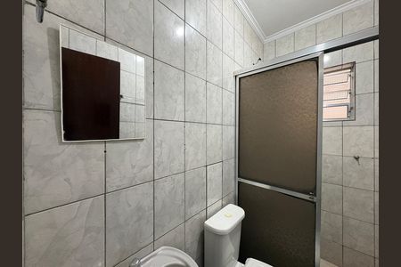 Casa à venda com 327m², 5 quartos e 2 vagas Casa à venda com 327m², 5 quartos e 2 vagasBanheiro - Casa 2