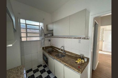 Casa para alugar com 60m², 3 quartos e 2 vagas Casa para alugar com 60m², 3 quartos e 2 vagasCozinha