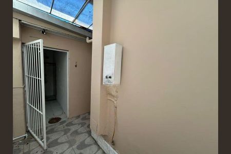 Casa para alugar com 60m², 3 quartos e 2 vagas Casa para alugar com 60m², 3 quartos e 2 vagasÁrea externa