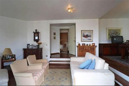 Apartamento à venda com 176m², 4 quartos e 2 vagas