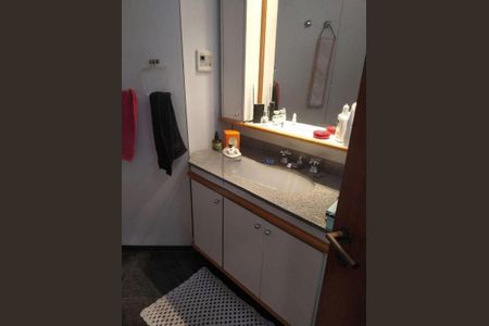 Apartamento à venda com 176m², 4 quartos e 2 vagas