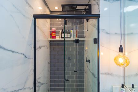 Apartamento à venda com 39m², 2 quartos e sem vaga Apartamento à venda com 39m², 2 quartos e sem vagaDetalhe - Banheiro