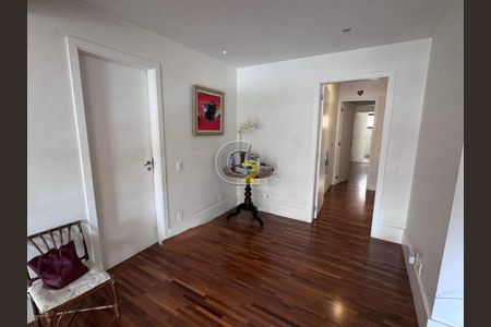 Apartamento à venda com 3 quartos, 173m² em Vila Primavera, São Paulo