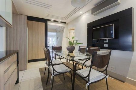 Apartamento à venda com 253m², 4 quartos e 6 vagas