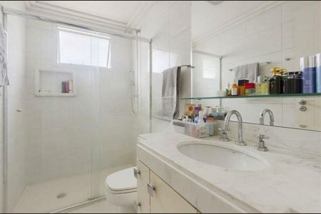 Apartamento à venda com 253m², 4 quartos e 6 vagas