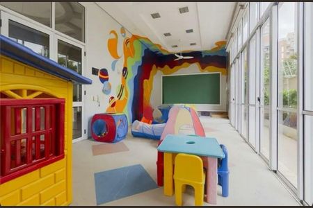 Apartamento à venda com 253m², 4 quartos e 6 vagas