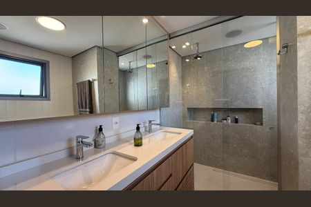 Apartamento à venda com 142m², 3 quartos e 2 vagas