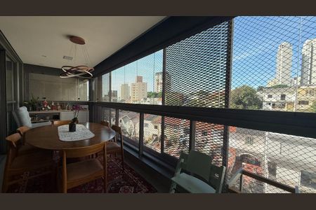Apartamento à venda com 142m², 3 quartos e 2 vagas