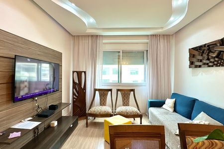 Apartamento para alugar com 130m², 3 quartos e sem vaga