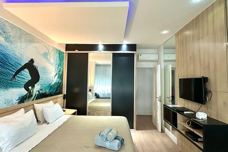 Apartamento para alugar com 130m², 3 quartos e sem vaga