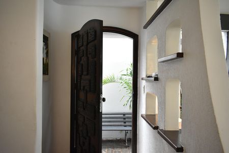 Casa para alugar com 295m², 3 quartos e 2 vagasEntrada
