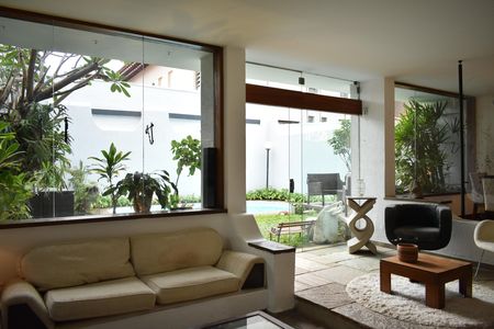 Casa para alugar com 295m², 3 quartos e 2 vagasSala 1