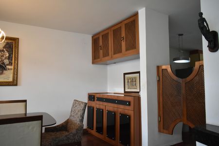 Sala 1 de casa para alugar com 3 quartos, 295m² em Chácara Inglesa, São Paulo