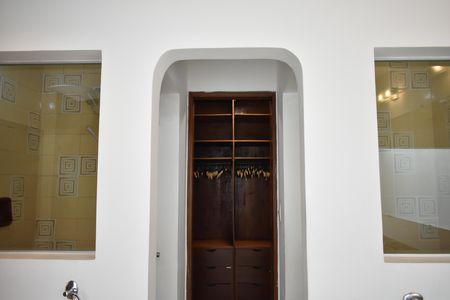 Casa para alugar com 295m², 3 quartos e 2 vagasSuíte 1 (Master)